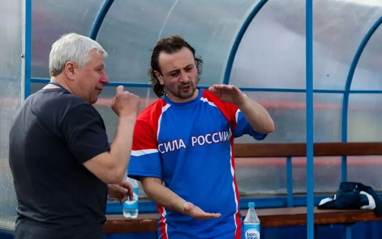 Фото: Звездный футбол в Кемерове 10