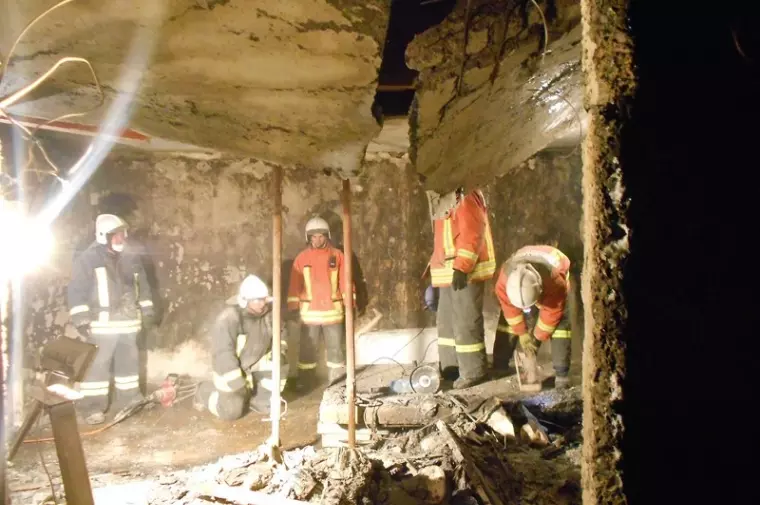 Фото: На месте новокузнецкой трагедии 15