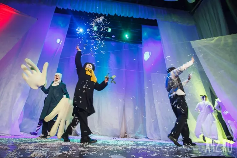 Фото: Театральная клиника 18