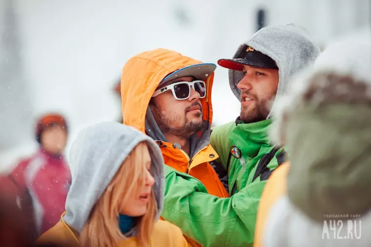Фото: Карнавал на лыжах и сноубордах 18