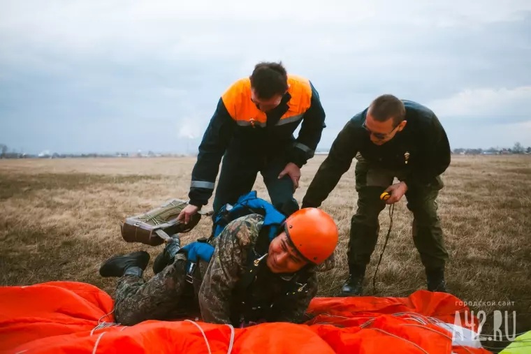 Фото: С неба в пекло 57