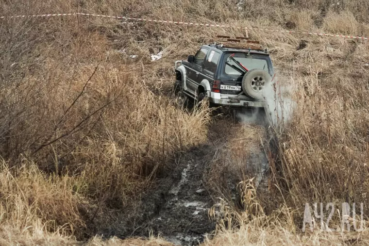 Фото: Jeep Sprint, или испытание внедорожников 24