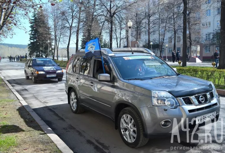 Фото: В Кемерове состоялся автопробег «Дорога памяти» 17