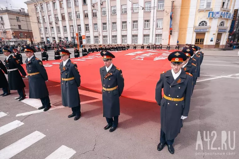 Фото: Шествие «Бессмертного полка» в Кемерове  18