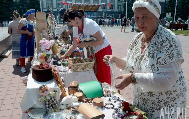 Фото: День города-2016 в Кемерове: первые часы праздника 10