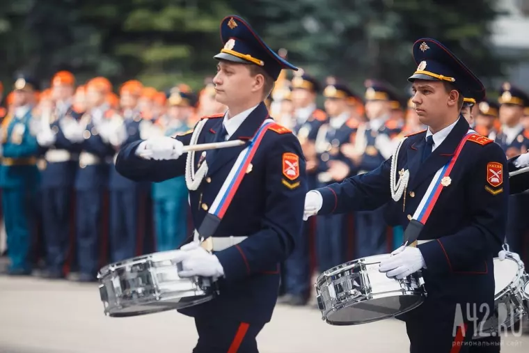 Фото: В Кемерове состоялся выпуск воспитанников губернаторских учебных заведений 4