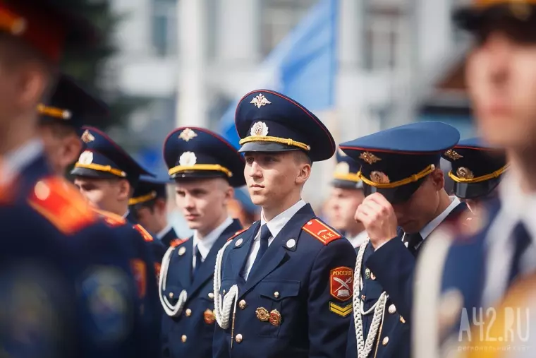 Фото: В Кемерове состоялся выпуск воспитанников губернаторских учебных заведений 9
