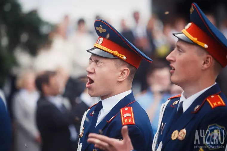 Фото: В Кемерове состоялся выпуск воспитанников губернаторских учебных заведений 24