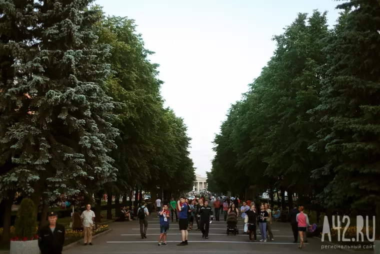 Фото: Кемеровчане поучаствовали в акции «Свеча памяти» 35