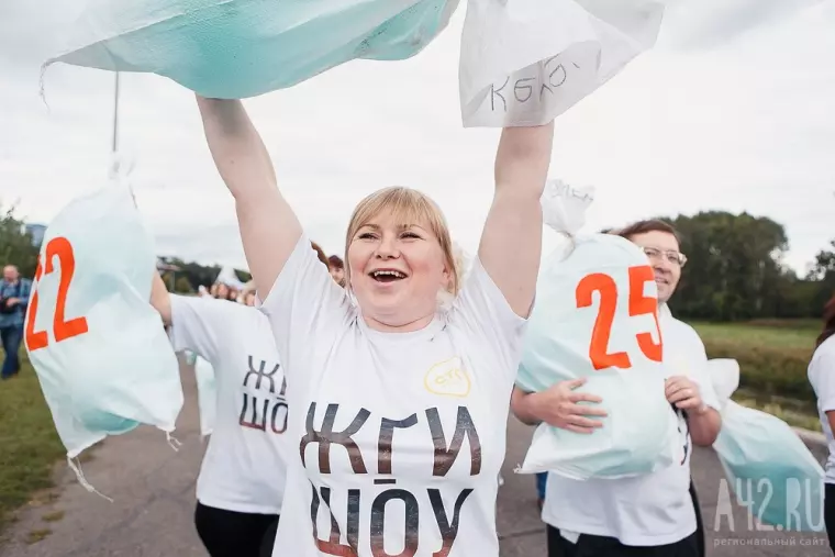 Фото: В Кемерове прошёл парад стройности по случаю финала «Жги-Шоу» 22