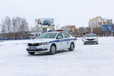 Фото: 97 новых автомобилей пополнили автопарк ГИБДД Кузбасса 5