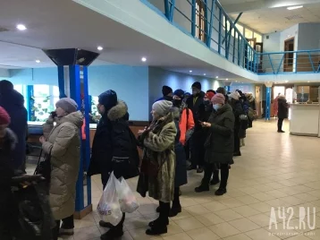 Фото: В Кемерове организовали 145 точек по продаже транспортных карт 1