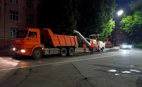 В центре Кемерова начали ремонтировать дороги