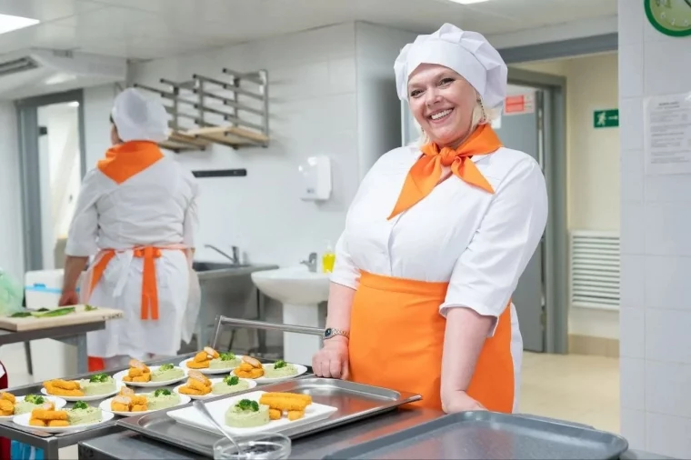 Фото: В Кемерове выбрали лучшего школьного повара 3