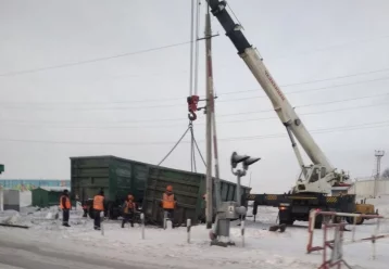 Фото: В РЖД прокомментировали ДТП с участием пассажирского автобуса и грузового поезда в Кузбассе 1