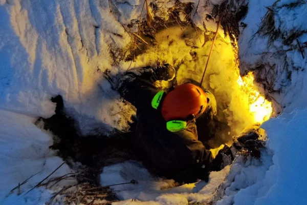 Спасатели рассказали, где на этой неделе искали Усольцевых 