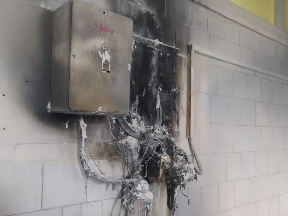 В Кузбассе произошёл пожар в детском саду: его потушили росгвардейцы