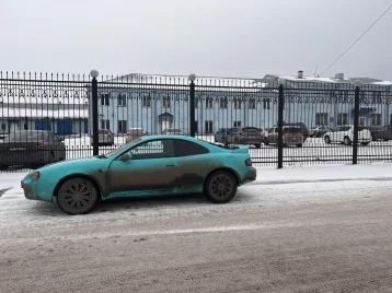 Фото: У жительницы Кузбасса приставы арестовали машину из-за неоплаченных долгов 1