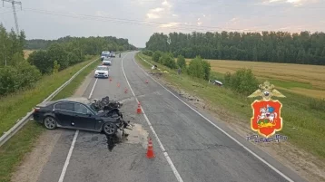 Фото: В Подмосковье столкнулись BMW и микроавтобус с детьми: есть погибшие и пострадавшие 1