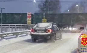 В Кемерове оштрафовали водителя после жалобы на грубое нарушение ПДД