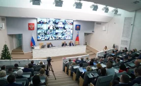 Илья Середюк: в Кузбассе за время праздников вывезли более 223 тысяч кубометров снега 