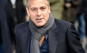 «Без них у меня ничего бы не было»: Джордж Клуни раздал своим друзьям 14 млн долларов