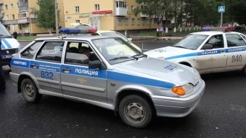 Фото: В Кемерове сторож СТО угнал машину и пытался уйти от инспекторов ДПС 1