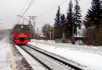 Фото: В Кузбассе изменят расписание движения пригородных поездов 1
