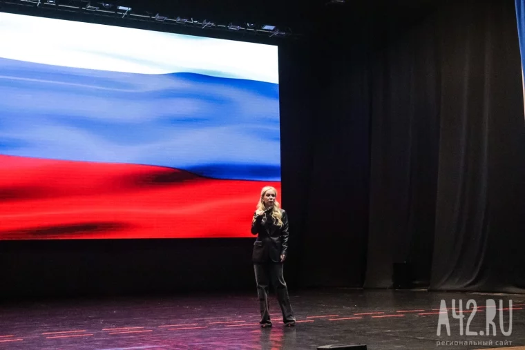 Фото: Екатерина Мизулина в Кемерове рассказала о планах «Лиги безопасного интернета» 9