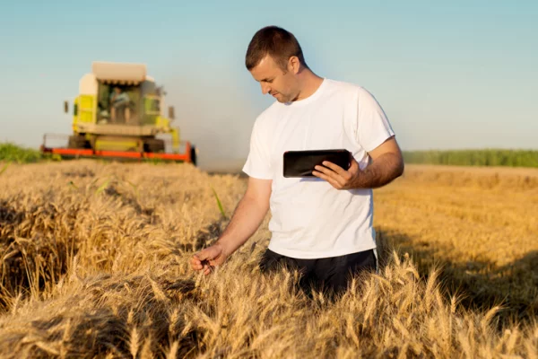 РСХБ представил портрет соискателей в АПК на круглом столе выставки «Золотая осень»