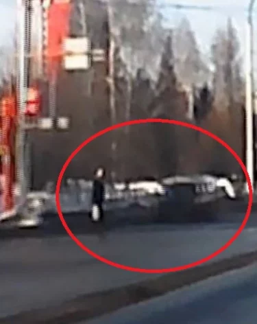 В Кемерове 19-летний гонщик сбил пешехода на бульваре Строителей: дело ушло в суд