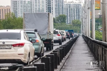 Фото: В Кемерове закроют для движения полосу на Кузбасском мосту на одну ночь 1