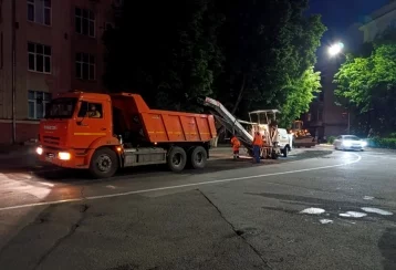Фото: В центре Кемерова начали ремонтировать дороги 1