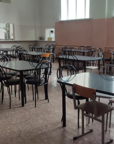 Крыша обрушилась над школьной столовой в Анжеро-Судженске