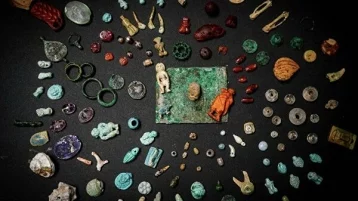 Фото: Аметисты, скарабеи и подвески в виде фаллосов: археологи нашли в Помпеях уникальную сокровищницу 1