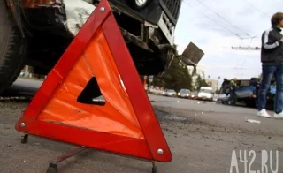 Соцсети: в Кемерове началась драка после того, как на дороге сбили ребёнка