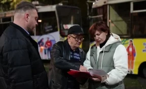 В Кемерове автобусы, трамваи и троллейбусы проверили на готовность к морозам