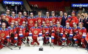 Российские хоккеисты получили Кубок Первого канала, обыграв всех соперников 