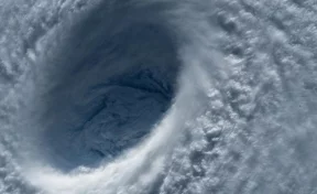 К Японии приближается мощнейший за последние 60 лет тайфун