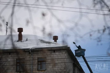 Фото: «Крыша открыта, осадки идут»: в Кузбассе рабочие массово заболели и не смогли закончить ремонт 1