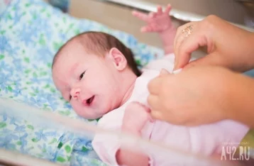 Фото: В Канаде зарегистрирован первый в мире бесполый младенец 1