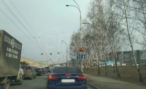 Возле крупного ТЦ в Кемерове изменят схему движения