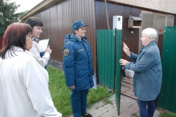 Фото: Сотрудники МЧС провели рейды в частных домах Кемерова и Кемеровского района 2