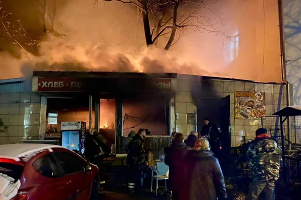 Два человека погибли при пожаре в кафе в подмосковном Видном