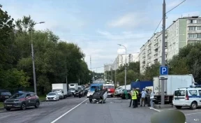 На юго-западе Москвы водитель насмерть сбил женщину