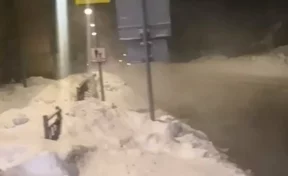Ночью в Междуреченске произошёл потоп на одной из улиц