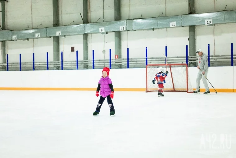 Фото: Все на лёд: открытие центра спортивного мастерства «Энергия» 21