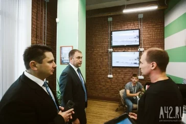 Фото: Илья Середюк в «ЭТО_»: что показали главе Кемерова в IT-офисе 4