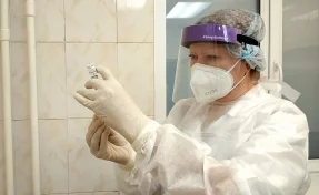 В Кемерове прививку от коронавируса сделали почти 16 000 человек