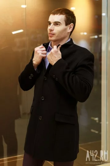 Драповое пальто. Производство – Турция, цена – 9 000 рублей